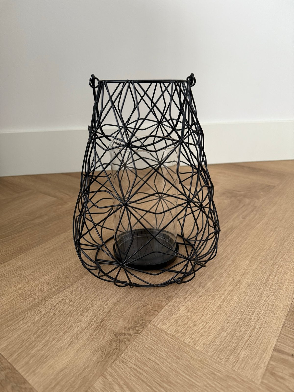 Zwart metalen windlicht met glazen cilinder, Windlicht, Gebruikt, Zwart, Ophalen of Verzenden