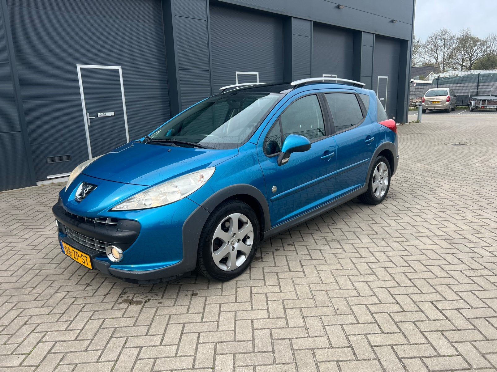 Peugeot 207 1.6 16V SW Outdoor 2008 Blauw, 4 cilinders, Blauw, 1110 kg, Origineel Nederlands
