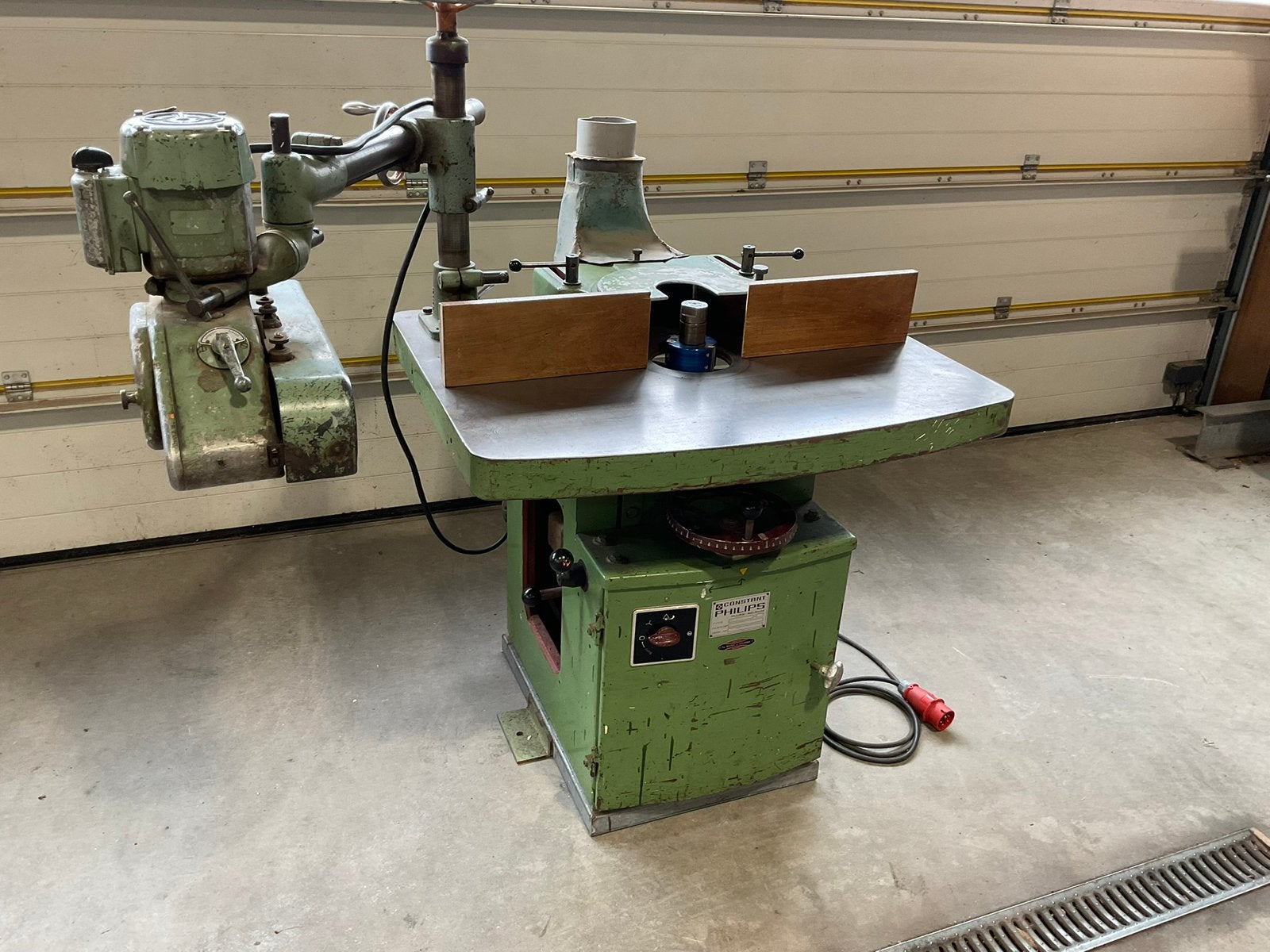 Freesmachine met Aanvoerapparaat – 400V Krachtstroom, Zakelijke goederen, Ophalen