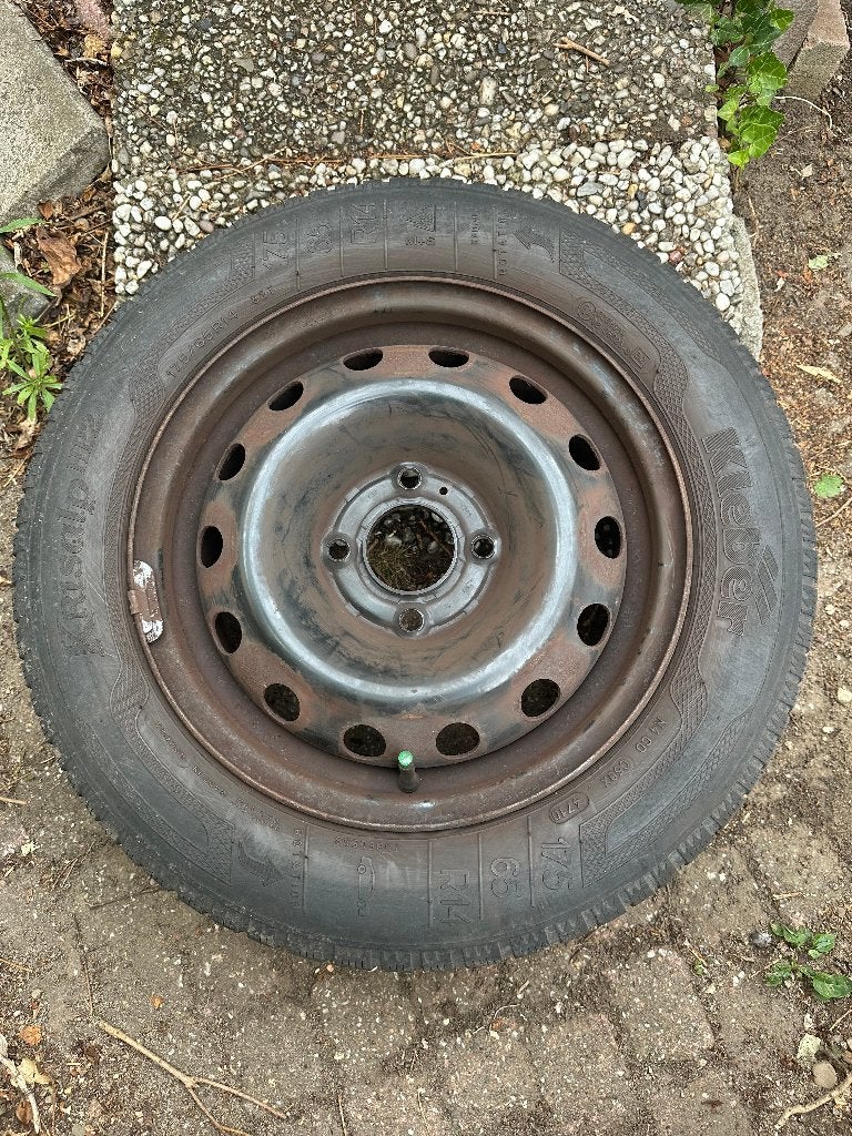 4 Kleber Krisalp HP3 Winterbanden op stalen velg 175/65 R14, Auto-onderdelen, Banden en Velgen, Ophalen, 14 inch, Gebruikt, 175 mm