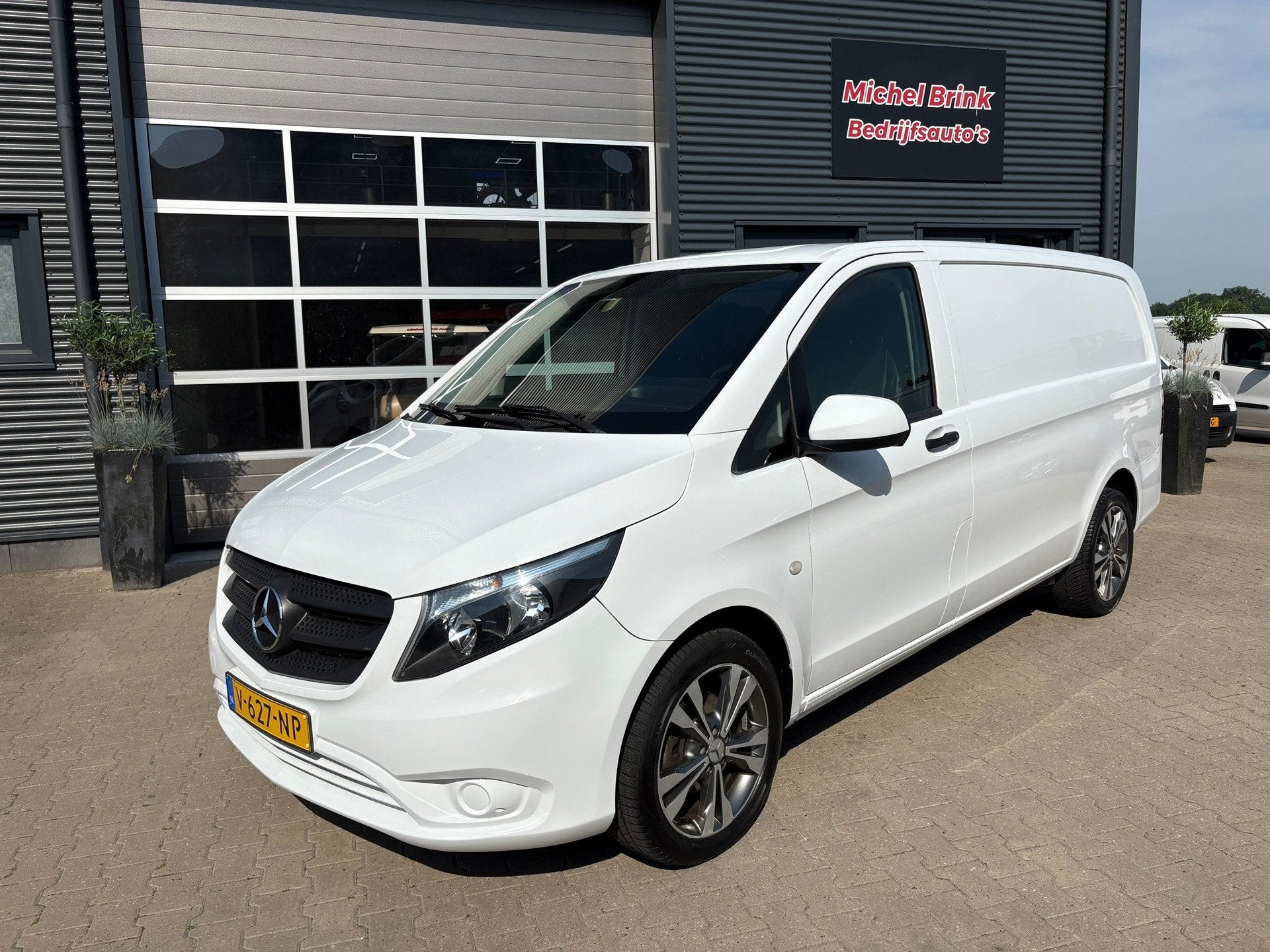 Mercedes-Benz Vito 109 CDI Lang 3 Zits Leer, Auto's, Voorwielaandrijving, Gebruikt, 4 cilinders, Wit