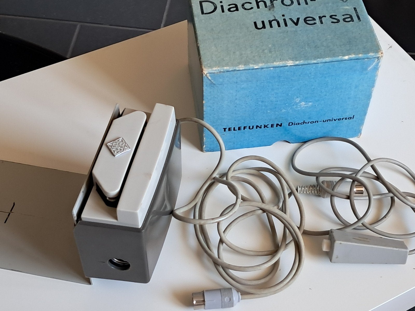 Diachron - Universal, Verzamelen, Fotografica en Filmapparatuur, Ophalen of Verzenden, 1960 tot 1980, Projector