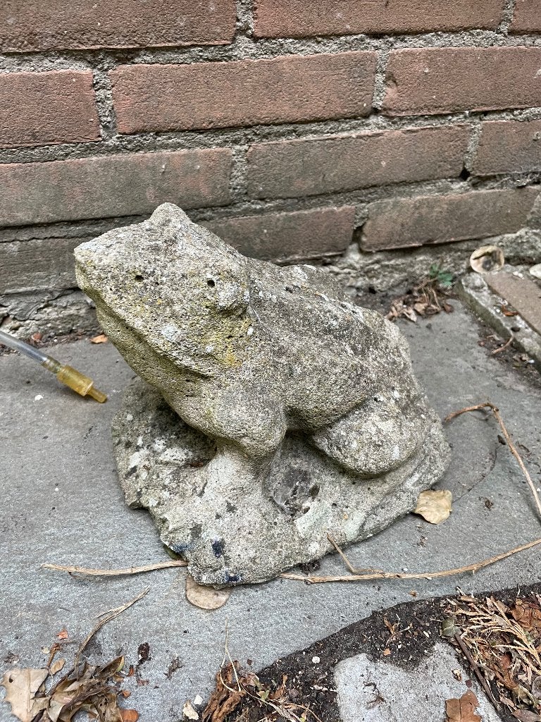 Tuinbeeld kikker, Ophalen