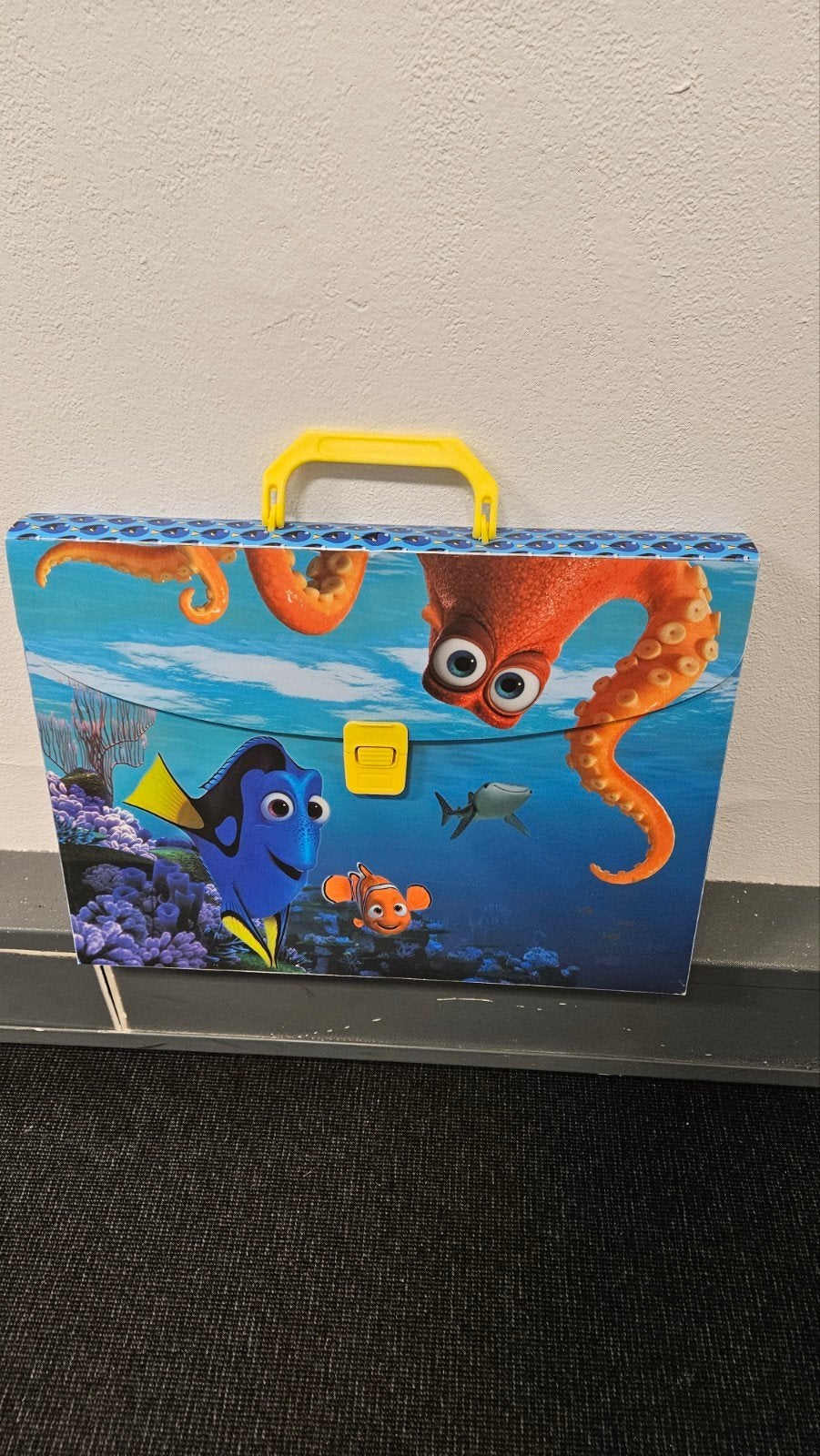 smal koffertje Nemo Dory, Ophalen of Verzenden, Zo goed als nieuw