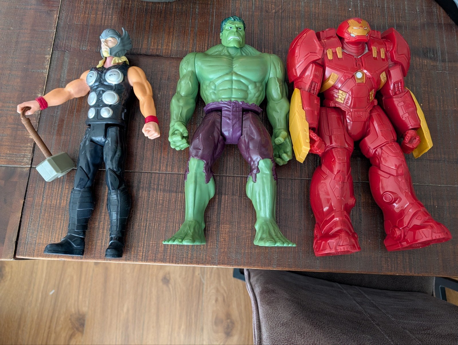 7 verschillende Marvel Avengers figuren, Ophalen, Gebruikt
