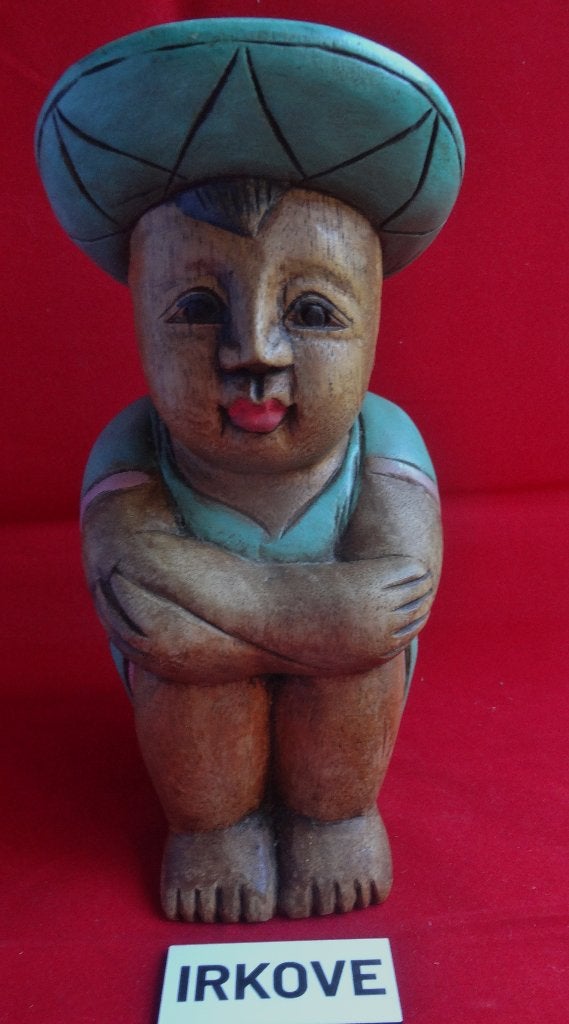 HOUTEN BEELD VROUW MET HOED * Thailand *, Verzenden, Handgemaakt, 20 - 50 cm, Beeld