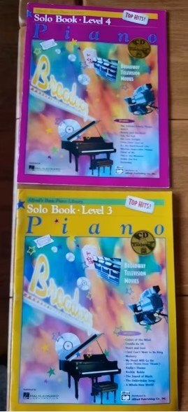 Top Hits Solo Book Level 3 +4 Piano-Alfred Basic Piano +cd's, Ophalen of Verzenden, Zo goed als nieuw, Artiest of Componist, Piano