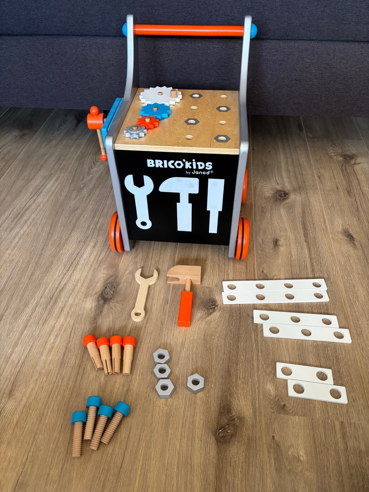 Janod Brico'Kids Loopwagen Werkbank, Ophalen, Zo goed als nieuw, Overige typen, Met wieltjes