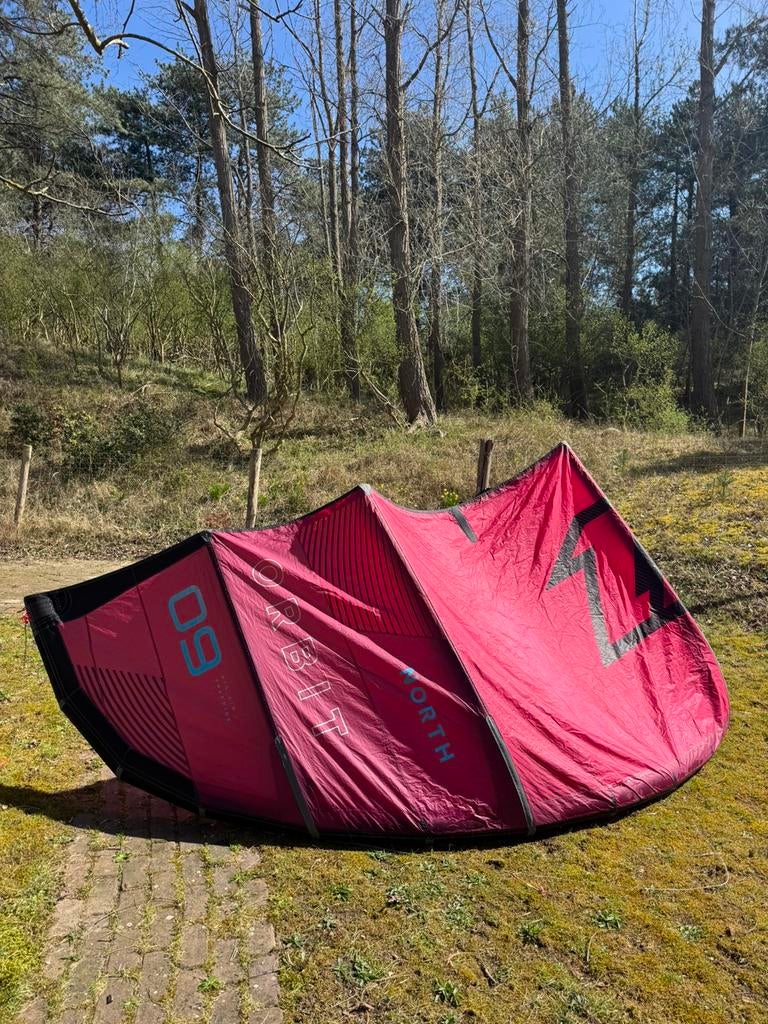North Orbit 9m 2023 kite, Watersport en Boten, Kitesurfen, Gebruikt, 9 m², Geen board, Ophalen of Verzenden