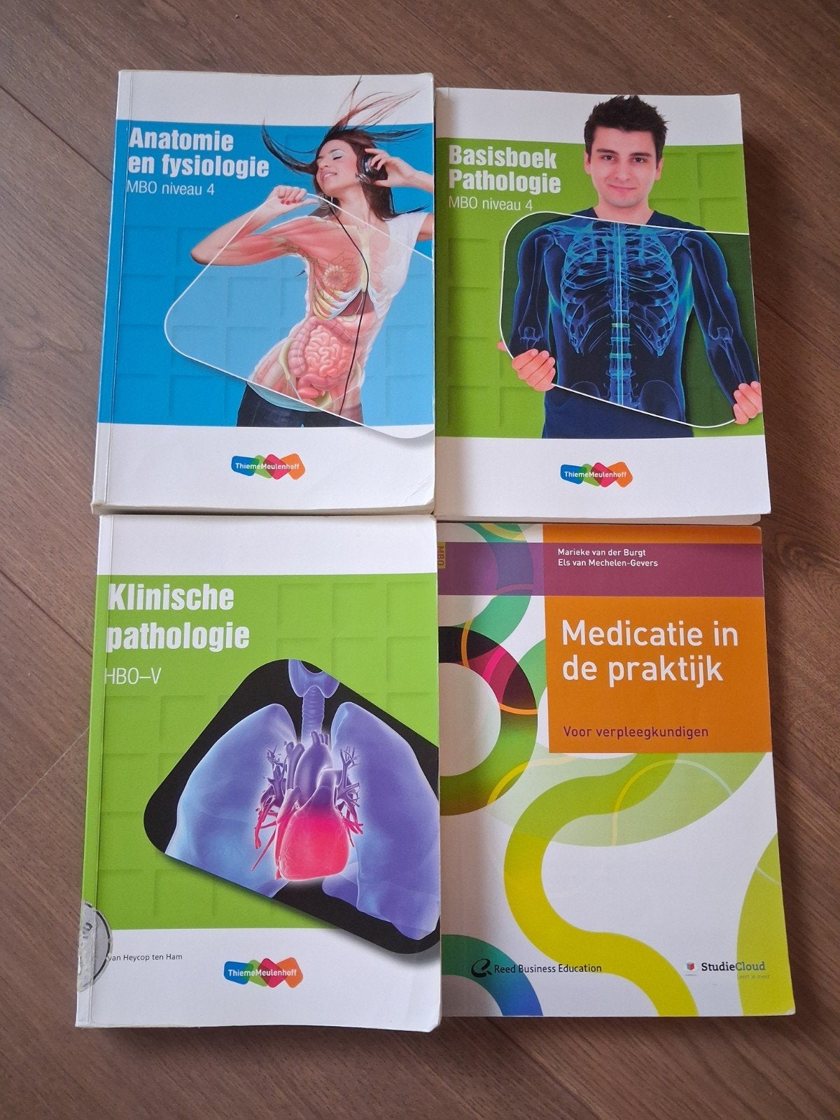 Medische boeken: Anatomie, Fysiologie, Pathologie, Medicatie, Boeken, Diverse auteurs, Ophalen of Verzenden, Zo goed als nieuw