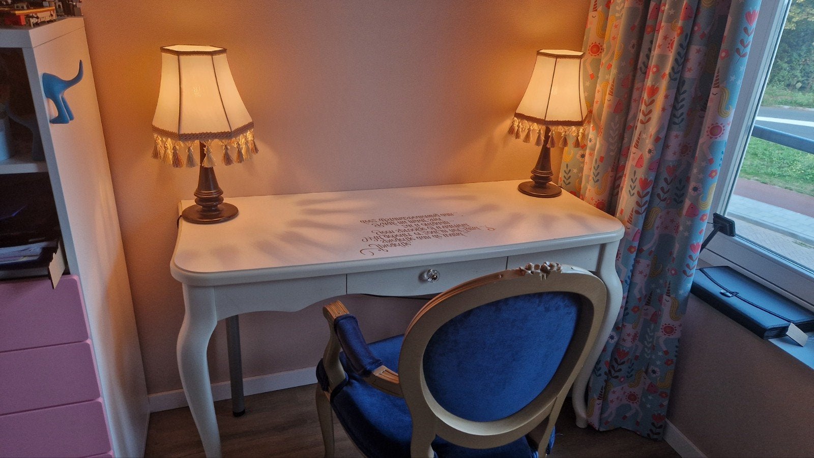 Efteling Wonder Hotel  bureau, stoel en 2x2 lampen, Verzamelen, Ophalen, Zo goed als nieuw, Overige typen