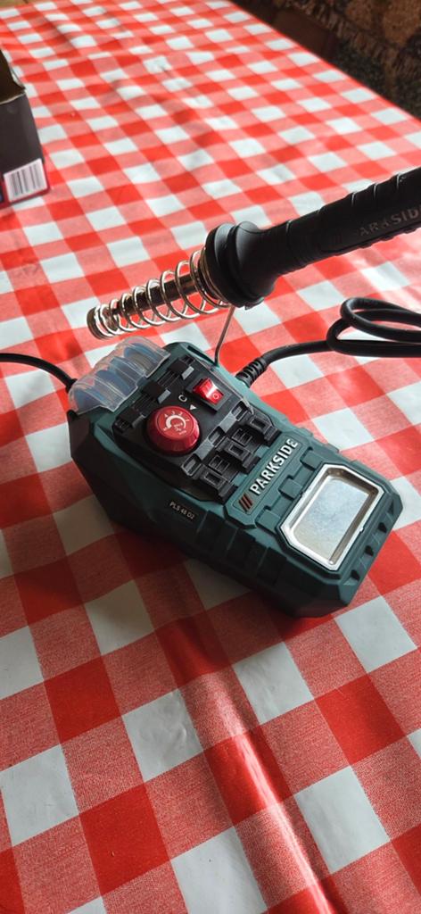 Parkside Soldeerstation PLS 48 D2 - Zo goed als nieuw, Doe-het-zelf en Verbouw, Gereedschap | Lasapparaten, Ophalen of Verzenden