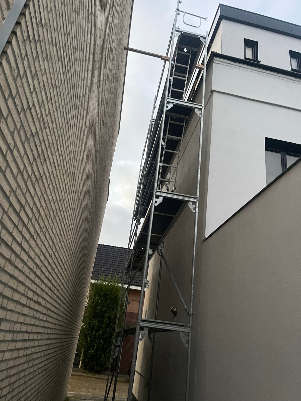 Steiger voor gevelwerkzaamheden - Gebruikt, Ophalen of Verzenden, Gebruikt, Gevelsteiger, 5 meter of hoger