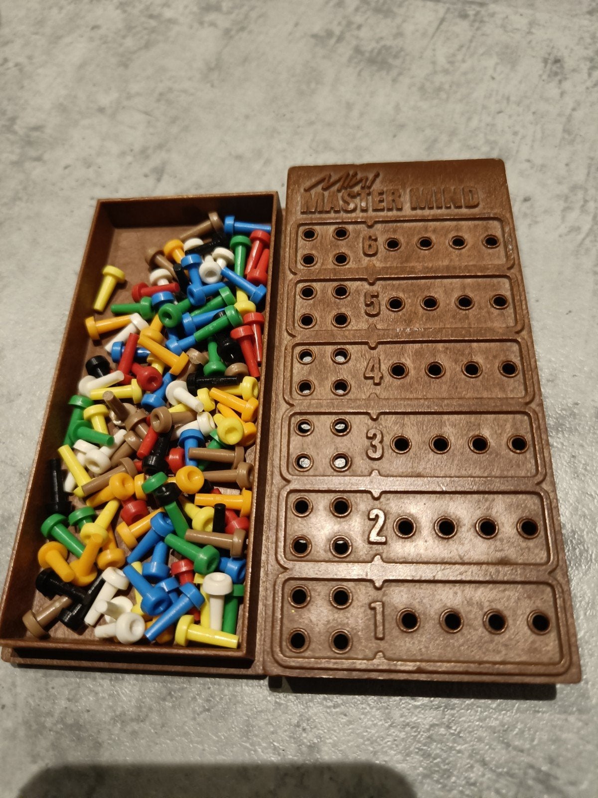 Mastermind - Klassiek codekraakspel, Een of twee spelers, Ophalen of Verzenden, Gebruikt