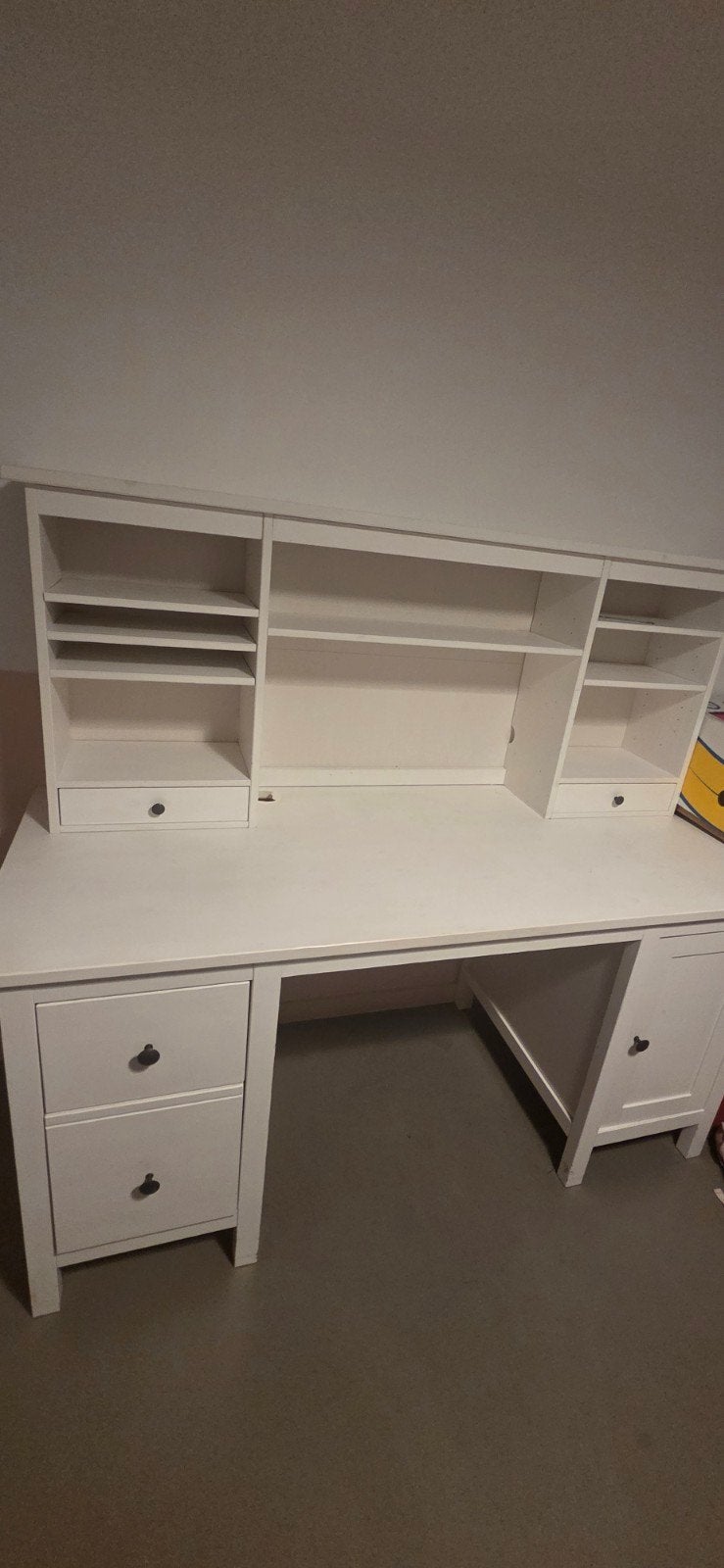 Wit bureau met opbouw en lades, Gebruikt, Hout, Overige merken, Computerbureau