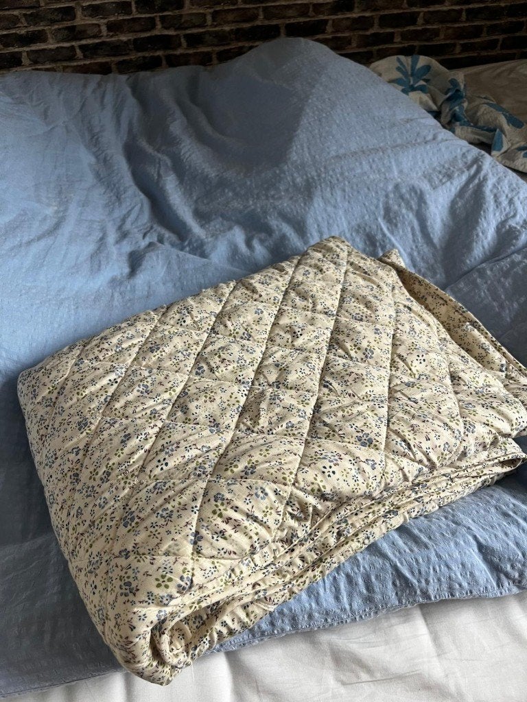 Flowery Quilt, Ophalen, Zo goed als nieuw