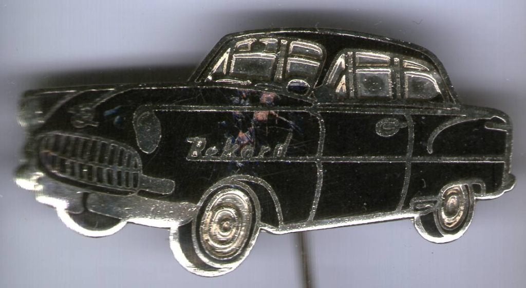 OPEL REKORD zwart email op zilverkl auto speldje ( E_140), Verzamelen, Verzenden, Zo goed als nieuw, Transport, Speldje of Pin