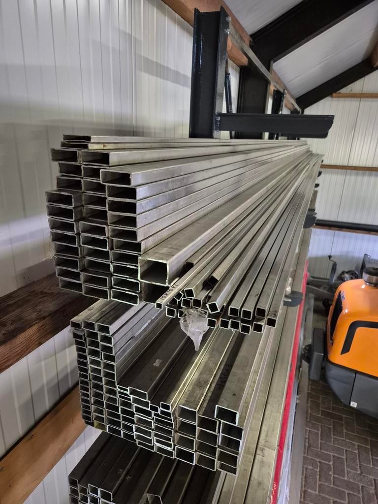 Rvs koker / buis, Doe-het-zelf en Verbouw, Metalen, Ophalen, Nieuw, Overige metalen