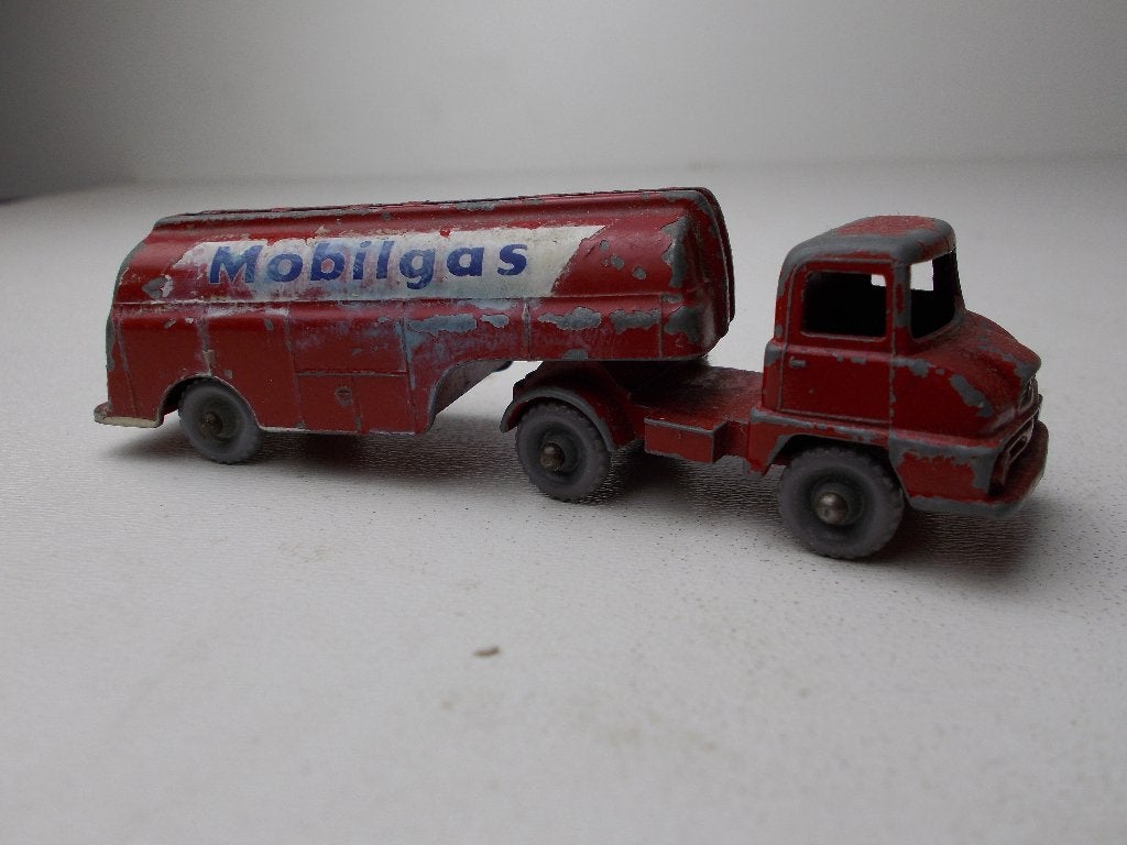 1960 Lesney Majorpack No 8 THORNYCROFT TANKER +THAMES TRUCK, Ophalen of Verzenden, Gebruikt, Bus of Vrachtwagen, Lesney