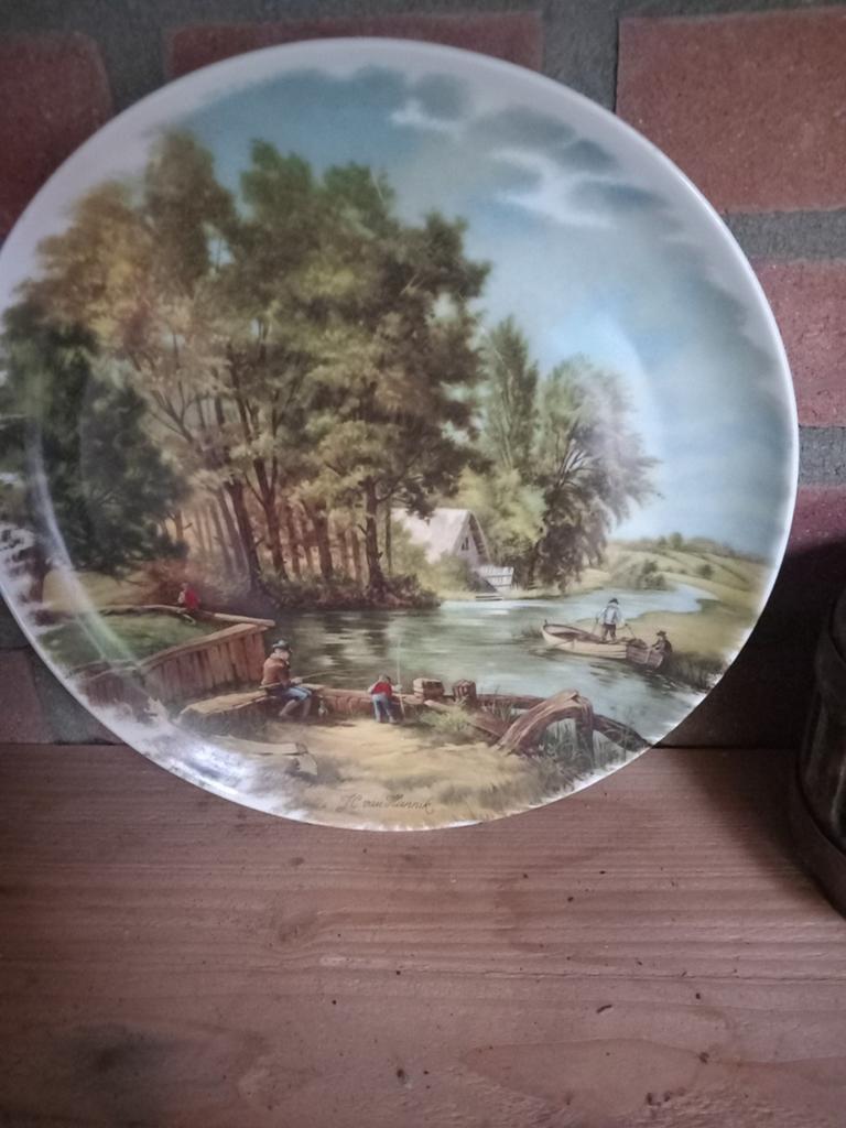 Prachtig oud wandbord van Royal Schwabap, Handdecorated, Ophalen of Verzenden