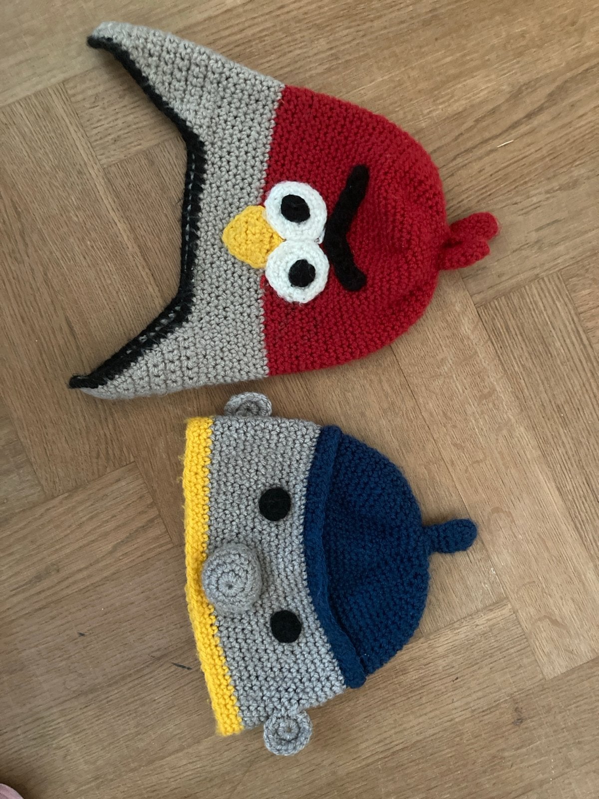 2 leuke handgemaakte mutsen voor kinderen (4-8 jaar), Kinderen en Baby's, Babykleding | Mutsen, Sjaals en Wanten, Ophalen of Verzenden