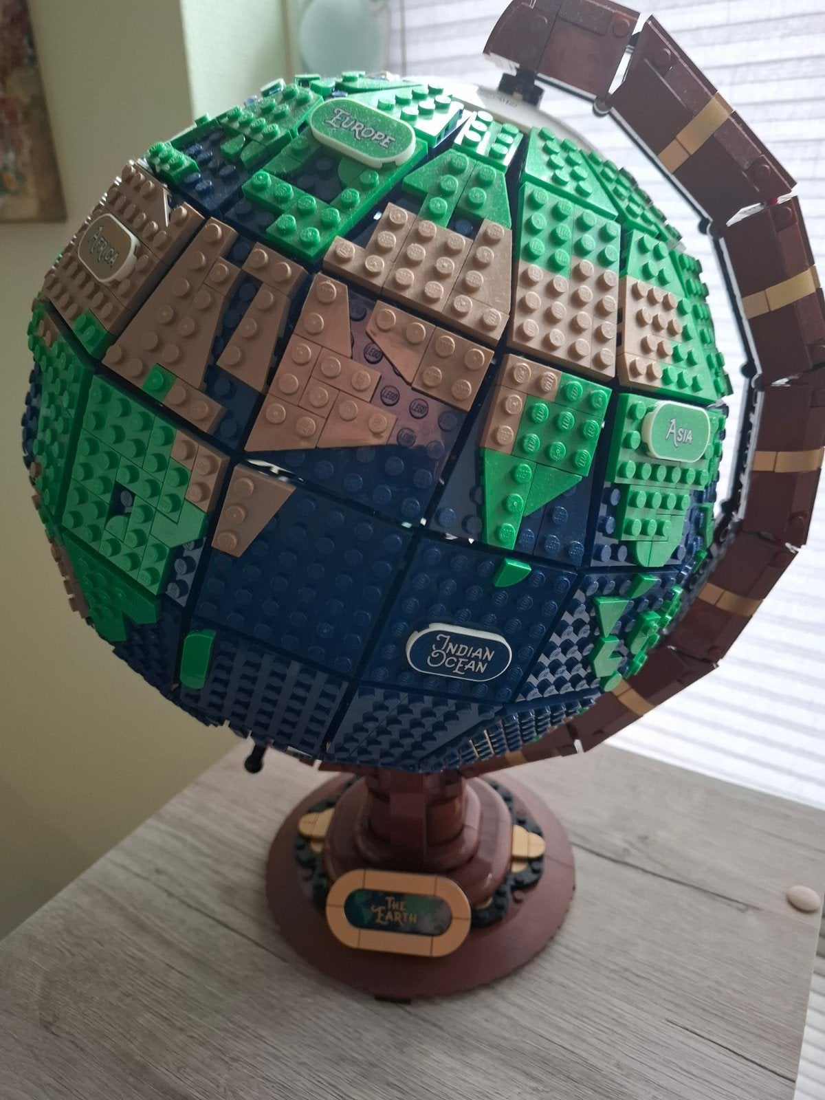 Lego The Globe Wereldbol #21332 -Compleet met doos en boekje, Compleet, Lego, Ophalen of Verzenden, Complete set