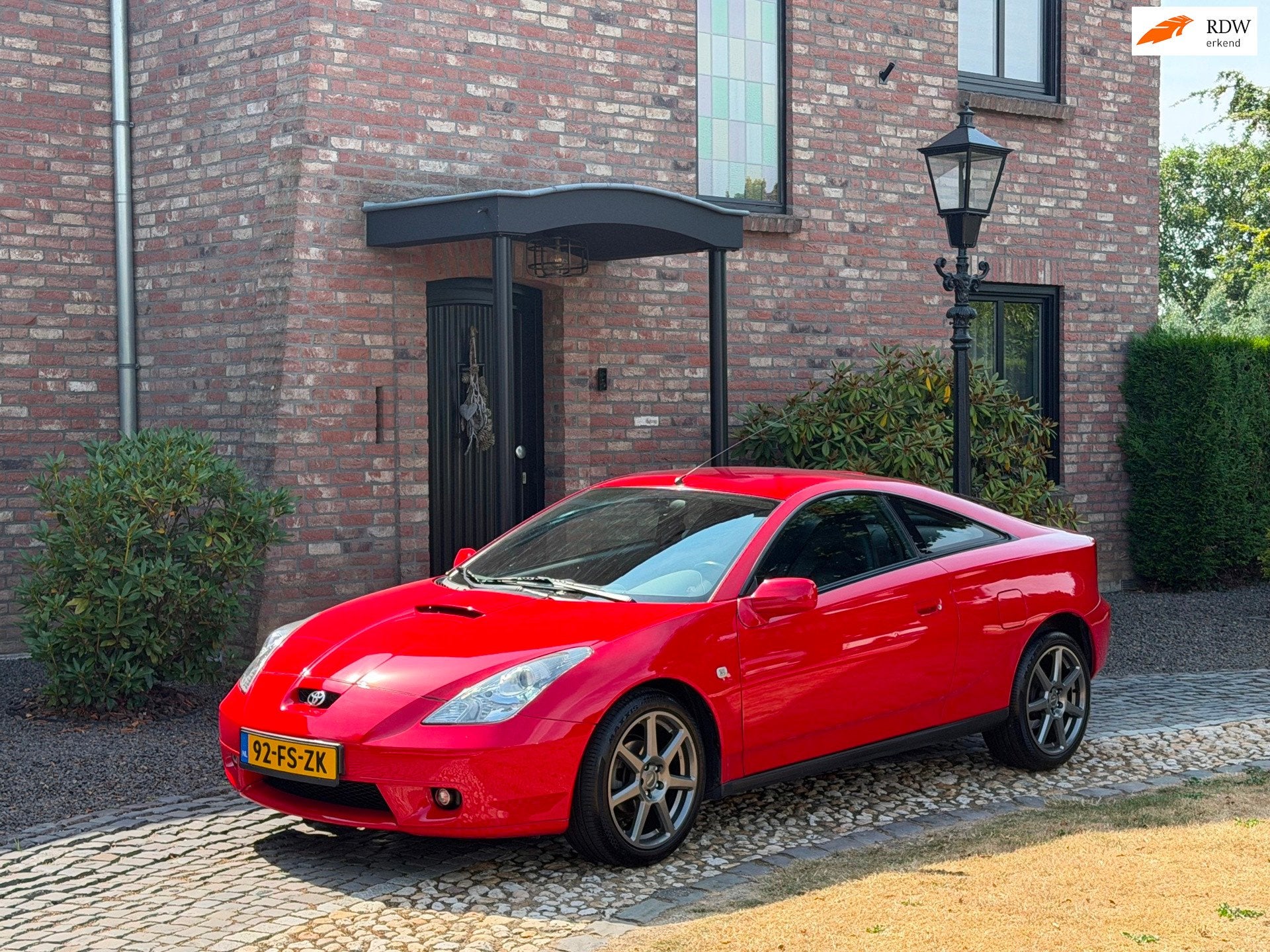 Toyota Celica 1.8 VVT-i Luxury pack 84000km! NL auto topstaa, 1794 cc, Gebruikt, Zwart, 4 stoelen
