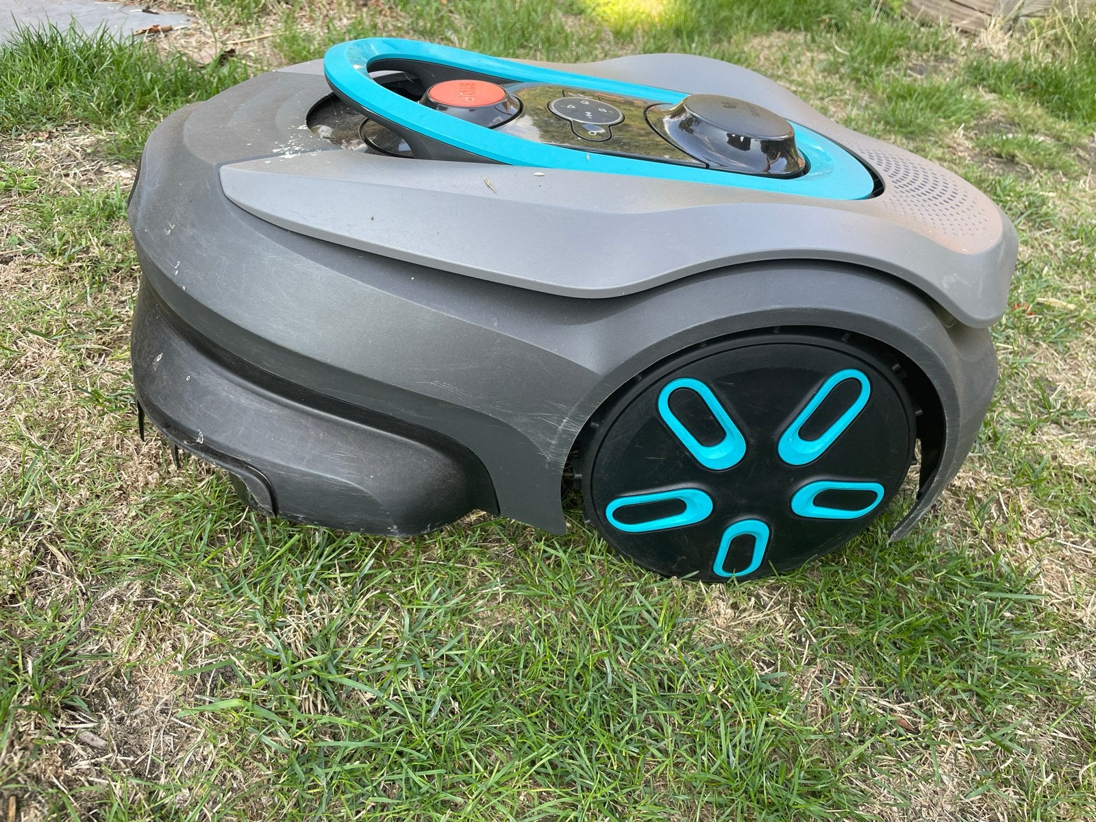 Gardena Robotmaaier smart sileno sense 400m2, Ophalen, Cirkelmaaier, Minder dan 30 cm, Accu-grasmaaier