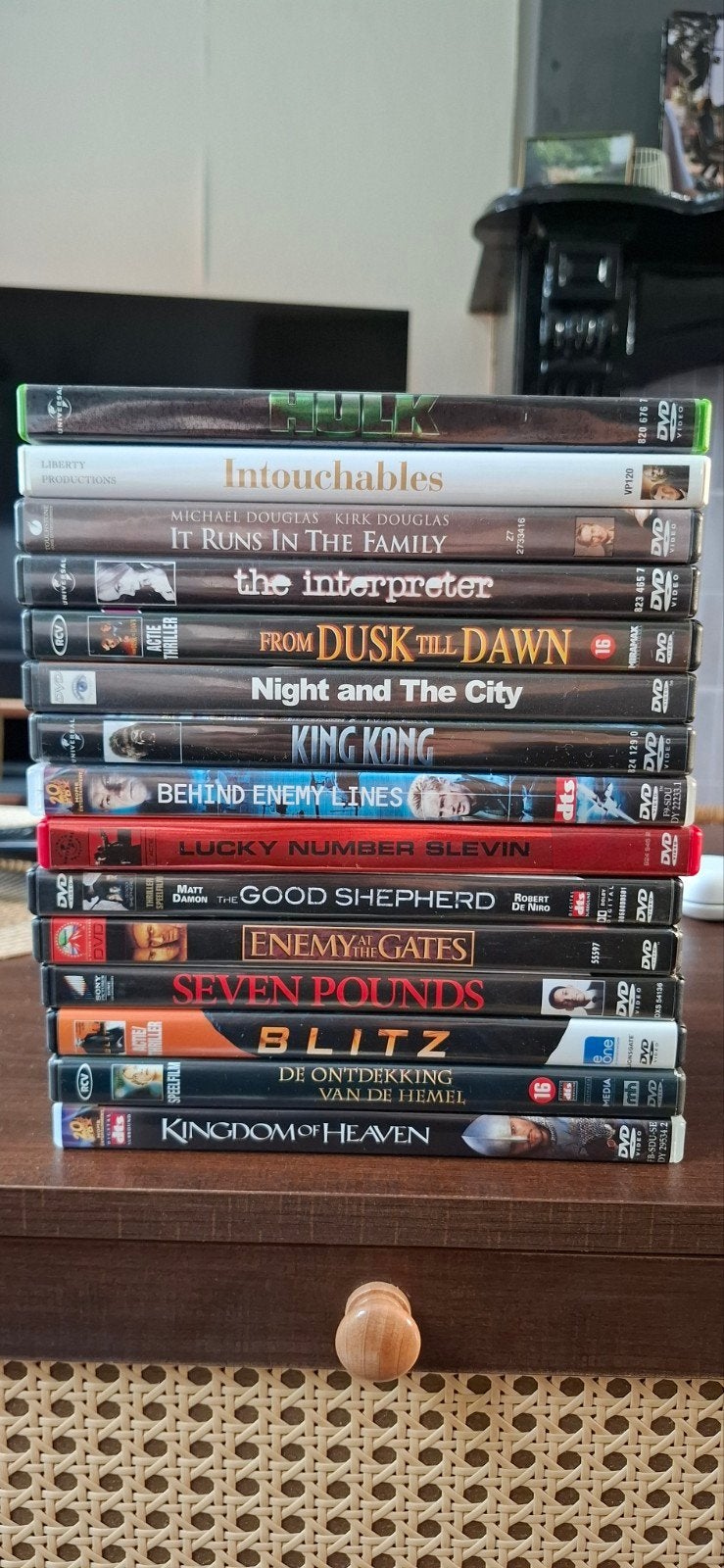 Stapel DVD's (15 stuks), Alle leeftijden, Ophalen, Zo goed als nieuw, Overige gebieden