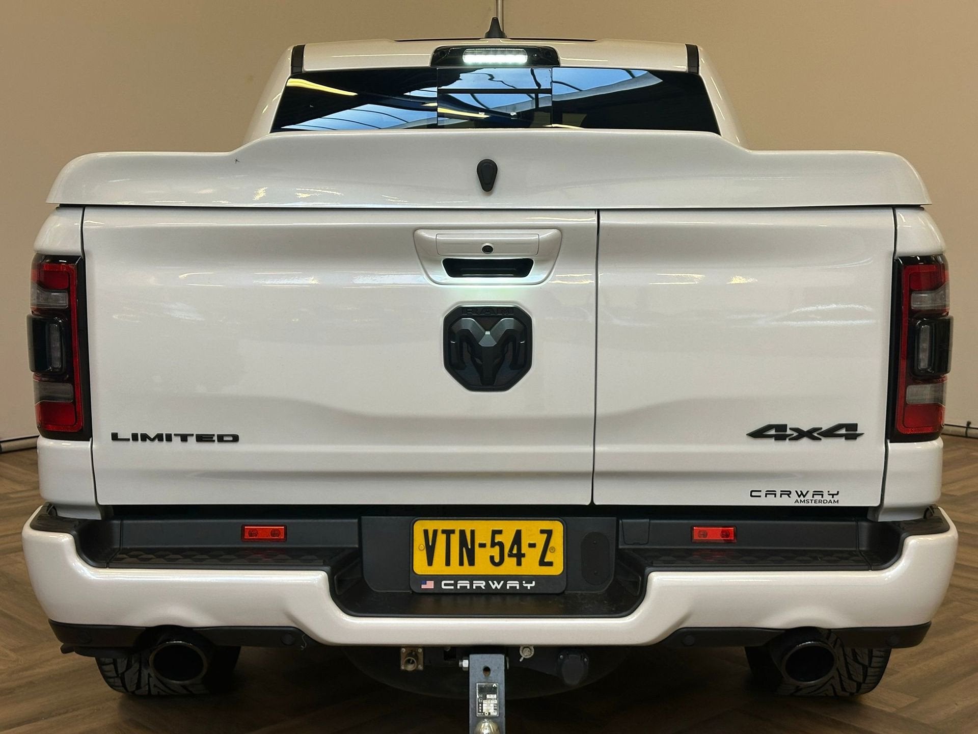 Dodge RAM 1500 5.7 V8 4x4 Crew Cab Limited|1e EIGENAAR|PANO|, Auto's, Automaat, Dealer onderhouden, Gebruikt, 5654 cc