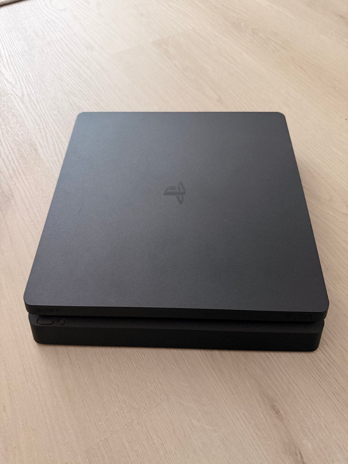 Sony PlayStation 4 Slim 500GB - Zo goed als nieuw, 500 GB, Ophalen of Verzenden, Zo goed als nieuw, Met 1 controller