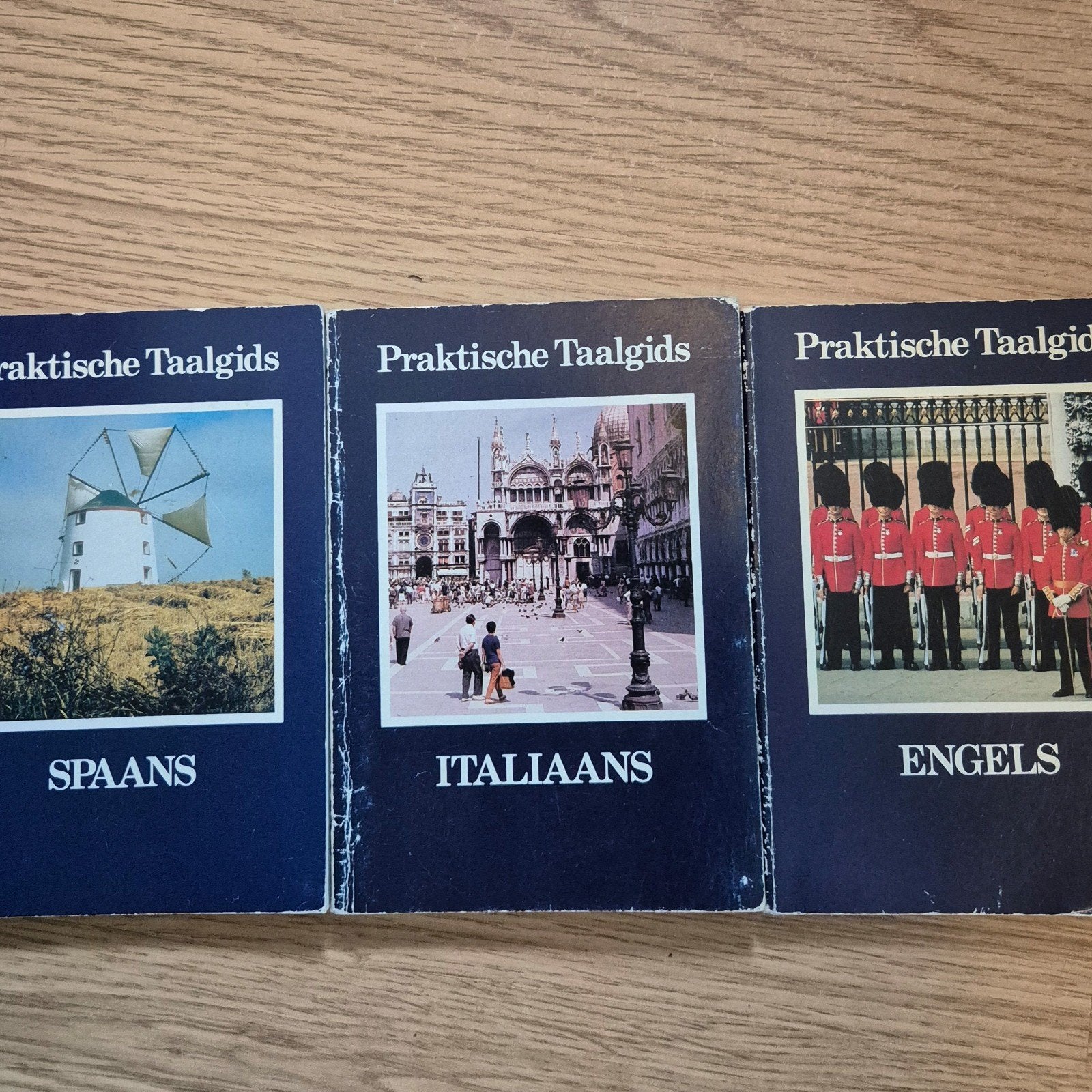 Praktische Taalgidsen: Spaans, Italiaans, Engels, Spaans, Overige uitgevers, Ophalen, Onbekend