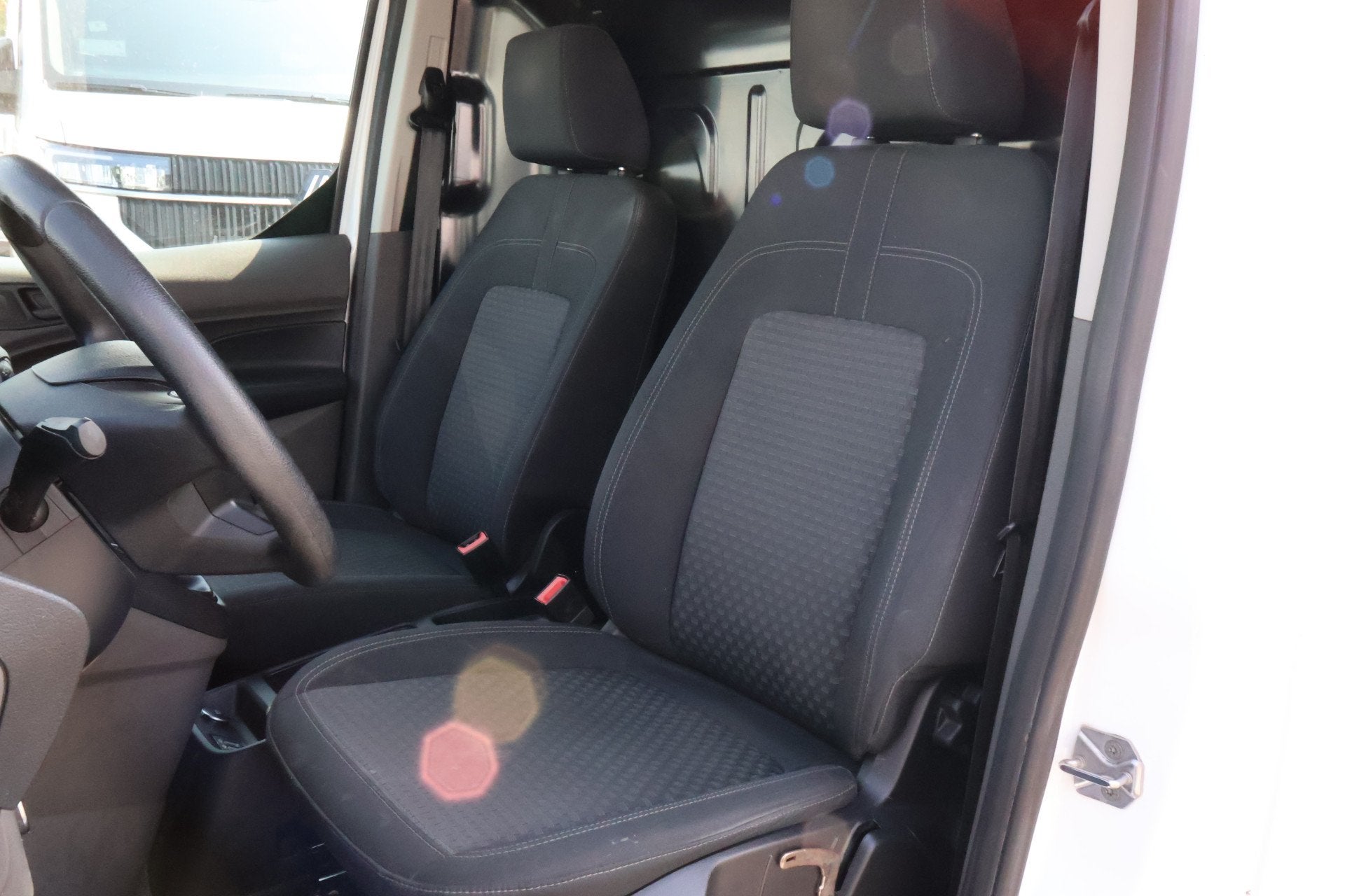 Ford Transit Connect 1.5 EcoBlue L1 Trend Airco Trekhaak Cam, 101 pk, Gebruikt, Euro 6, 4 cilinders