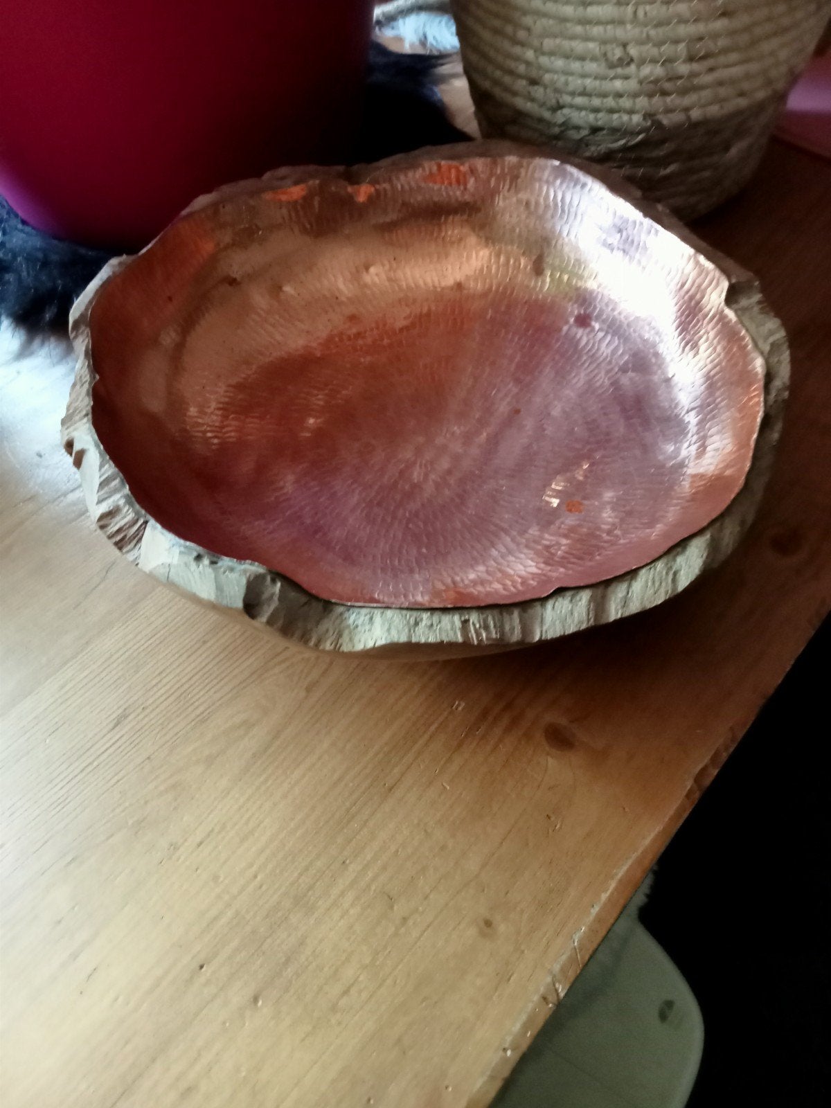 Prachtige teak/ wortel houten schaal met gehamerd koper, Ophalen of Verzenden