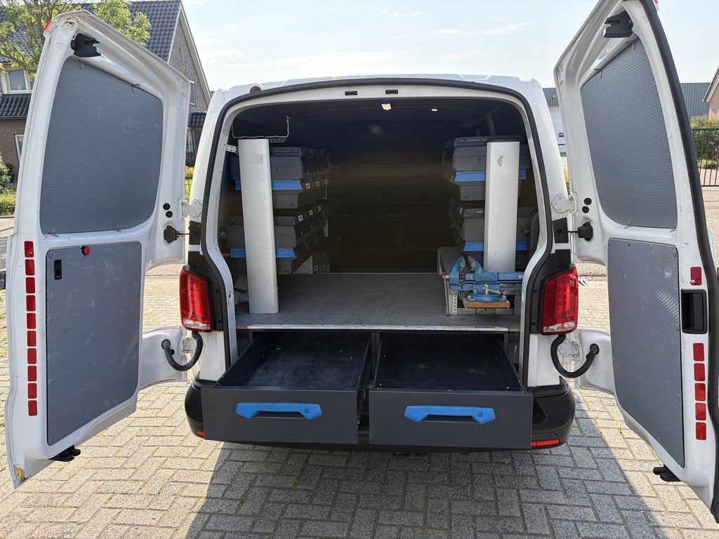 Volkswagen Transporter T6.1 2.0 TDI 81KW Euro6 L2H1 30 ✓ S, Auto's, Voorwielaandrijving, Gebruikt, 4 cilinders, Volkswagen