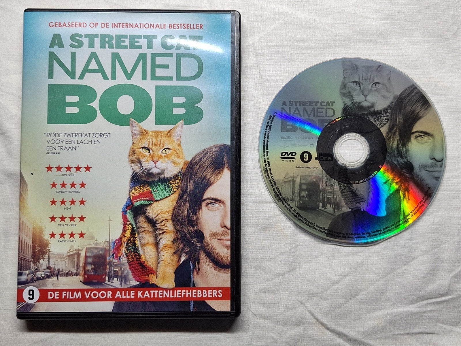 A street cat named Bob ( Spottiswoode, 2016) met Treadaway, Vanaf 9 jaar, Ophalen of Verzenden
