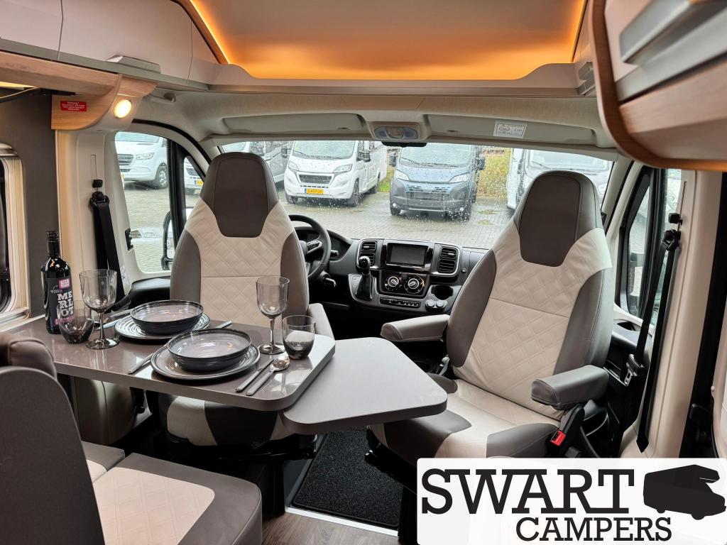 Knaus Boxlife 540 MQ Platinum Selection GRATIS STALLING, Caravans en Kamperen, Automaat, Ringverwarming, Fiat, Koelkast