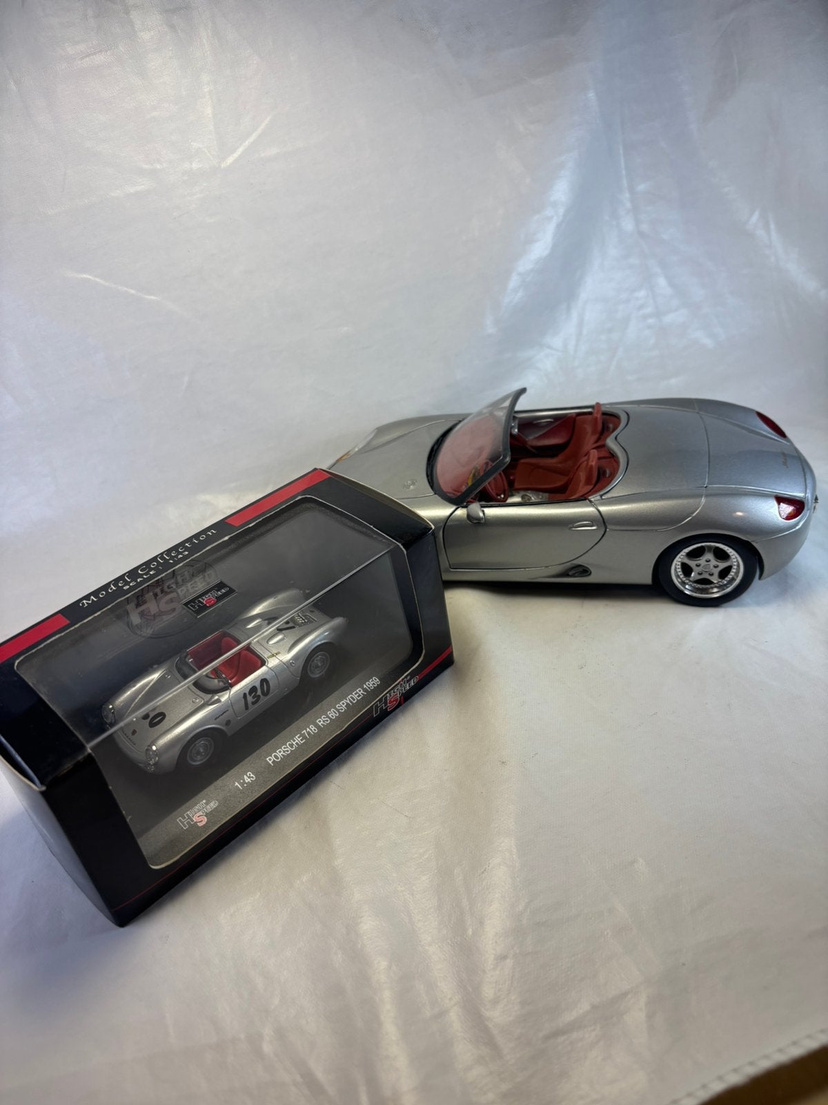 2x Porsche Boxster + 718 spyder 1959, Ophalen of Verzenden, Gebruikt, Auto, Maisto