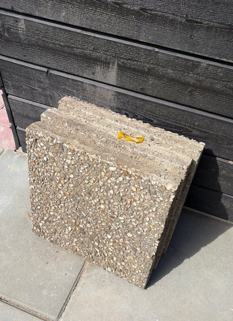 GRATIS Betontegels 50x50, Huis en Inrichting, Woonaccessoires | Schalen en Manden, Ophalen, Vierkant, Riet