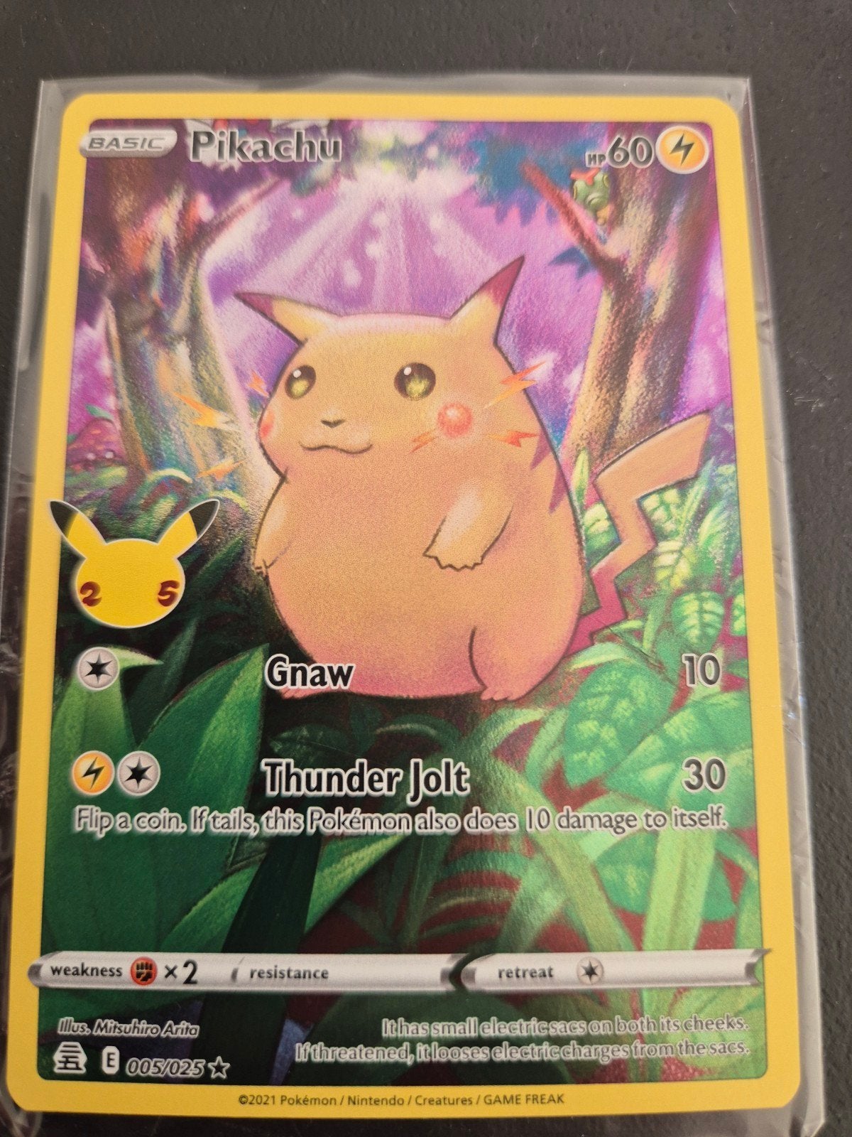 Pikachu Celebrations 25th Anniversary Pokémon Kaart, Verzenden, Zo goed als nieuw, Losse kaart