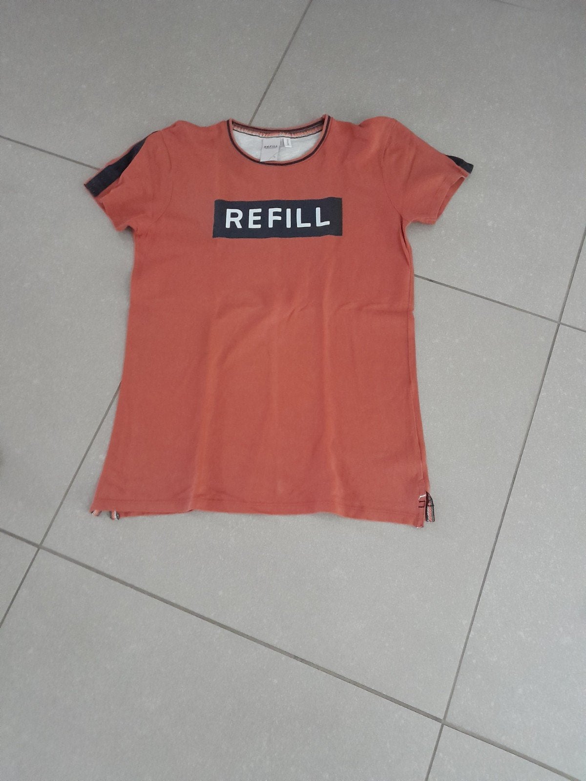 3 t shirts maat s, Kleding | Heren, Overige kleuren, Refill, Ophalen of Verzenden, Zo goed als nieuw