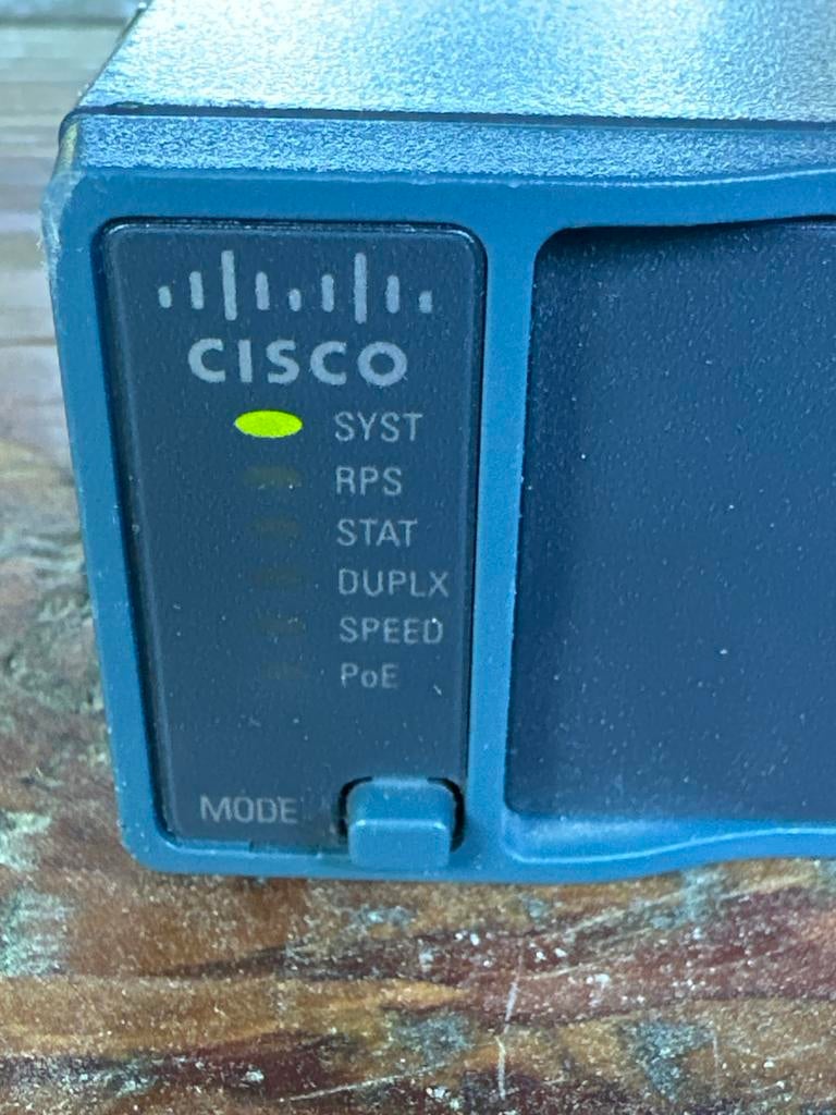 Cisco Catalyst 2960 Series PoE-24 Switch, Ophalen of Verzenden, Gebruikt