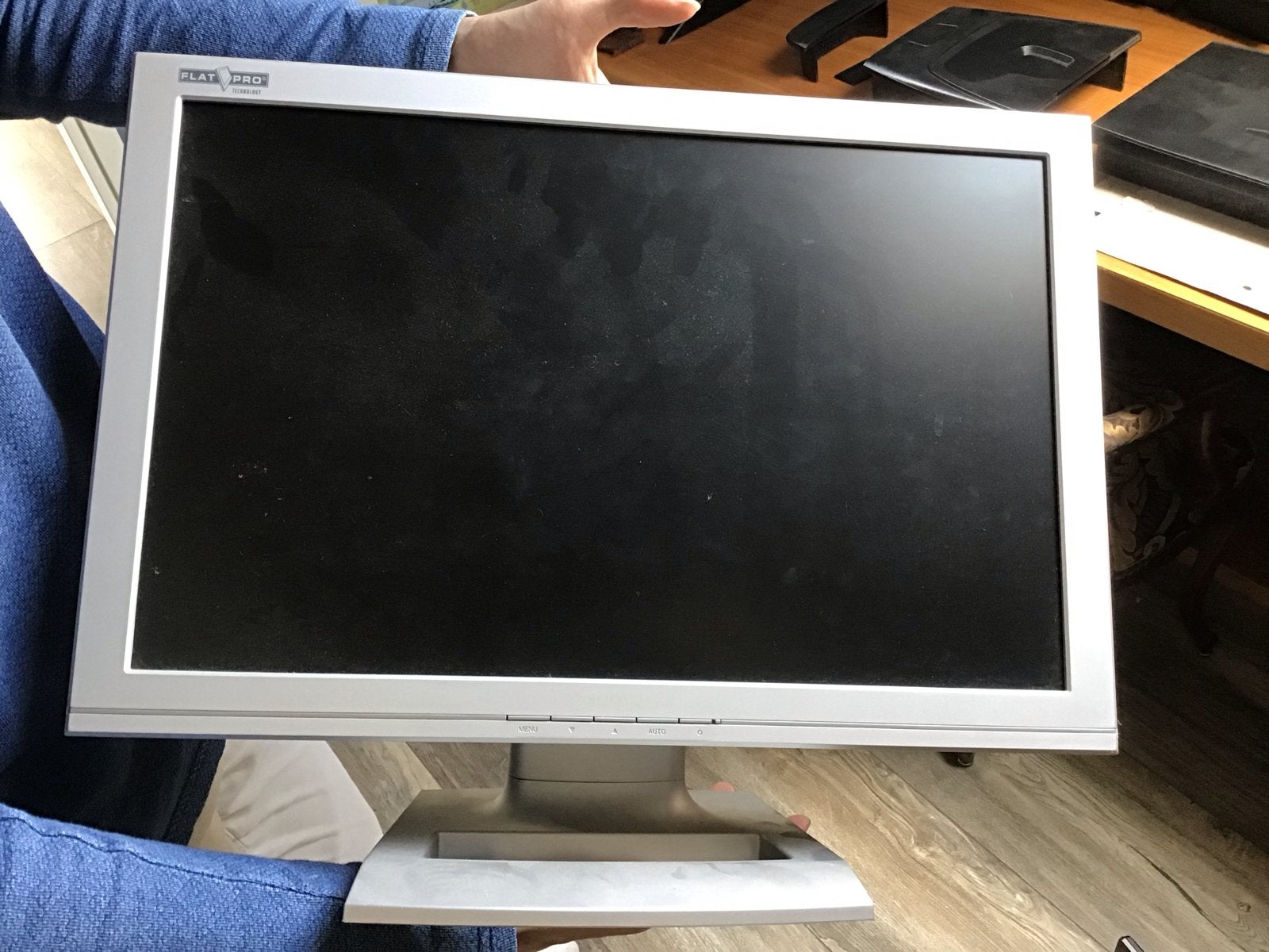 Medion Flat Pro TFT Monitor MD3099PE, Computers en Software, Ophalen, Onbekend, LED, 60 Hz of minder