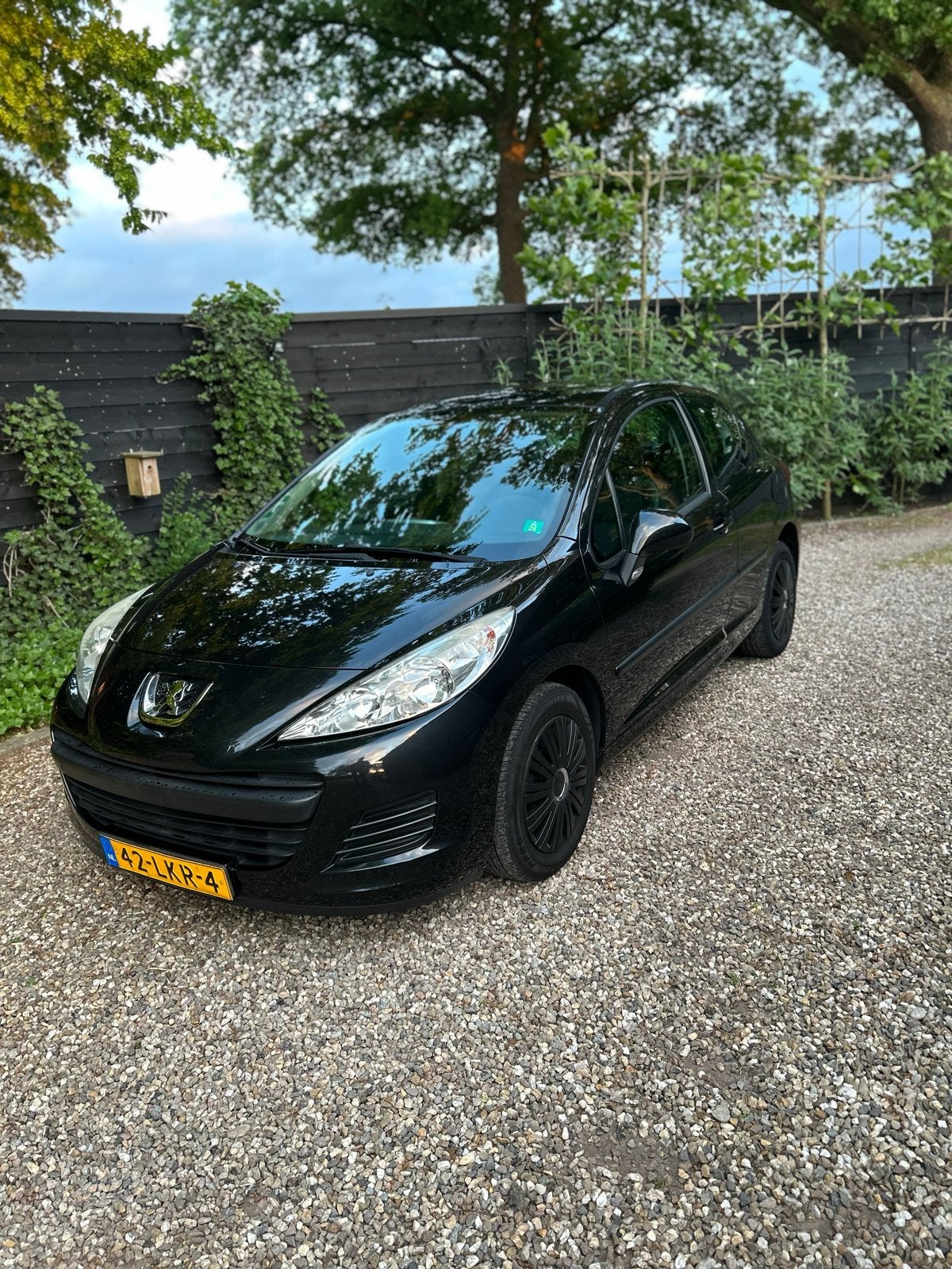 Peugeot 207 1.4 VTI 16V 3DRS 2010 Zwart, Voorwielaandrijving, Origineel Nederlands, Handgeschakeld, 17 km/l