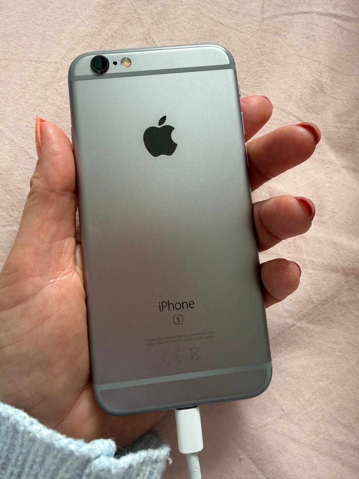 iPhone 6S 32GB Grijs - Zo goed als nieuw, Telecommunicatie, Mobiele telefoons | Apple iPhone, 32 GB, Ophalen of Verzenden, Zo goed als nieuw