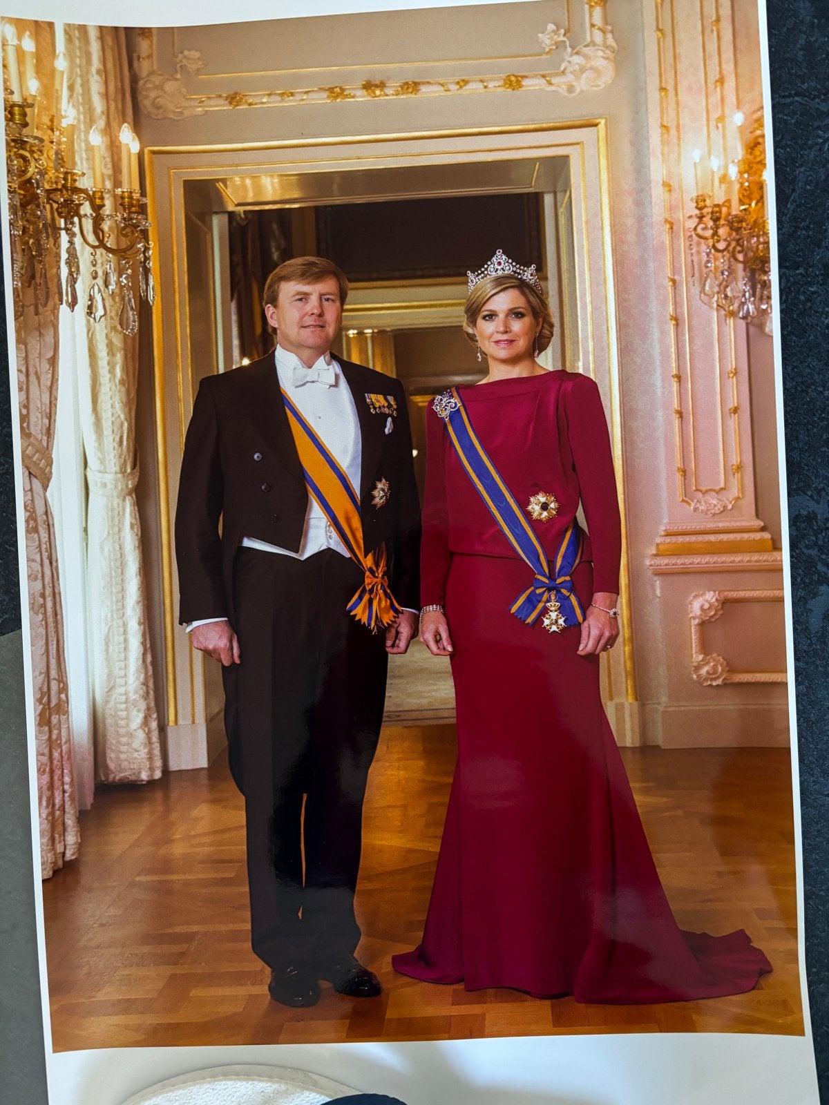 Foto Koning Willem-Alexander en Koningin Máxima, Verzamelen, Koninklijk Huis en Royalty, Ophalen of Verzenden, Zo goed als nieuw