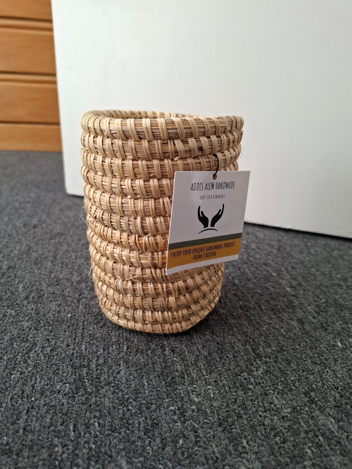 Handgemaakt mandje van Addis Alem Handmade, Ophalen of Verzenden, Nieuw, Beige, Natuurlijk materiaal