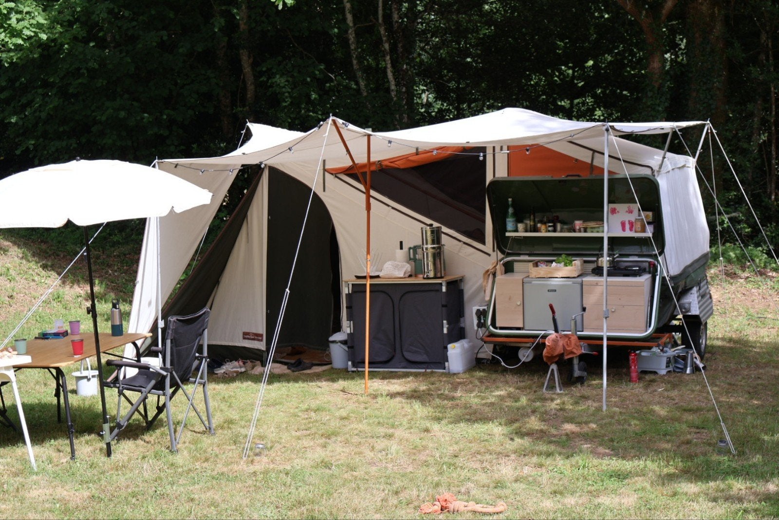 Holtkamper Cocoon XL 2006 met aircodak en kindertent, Ophalen, Aanwezig, Holtkamper, Tot en met 4
