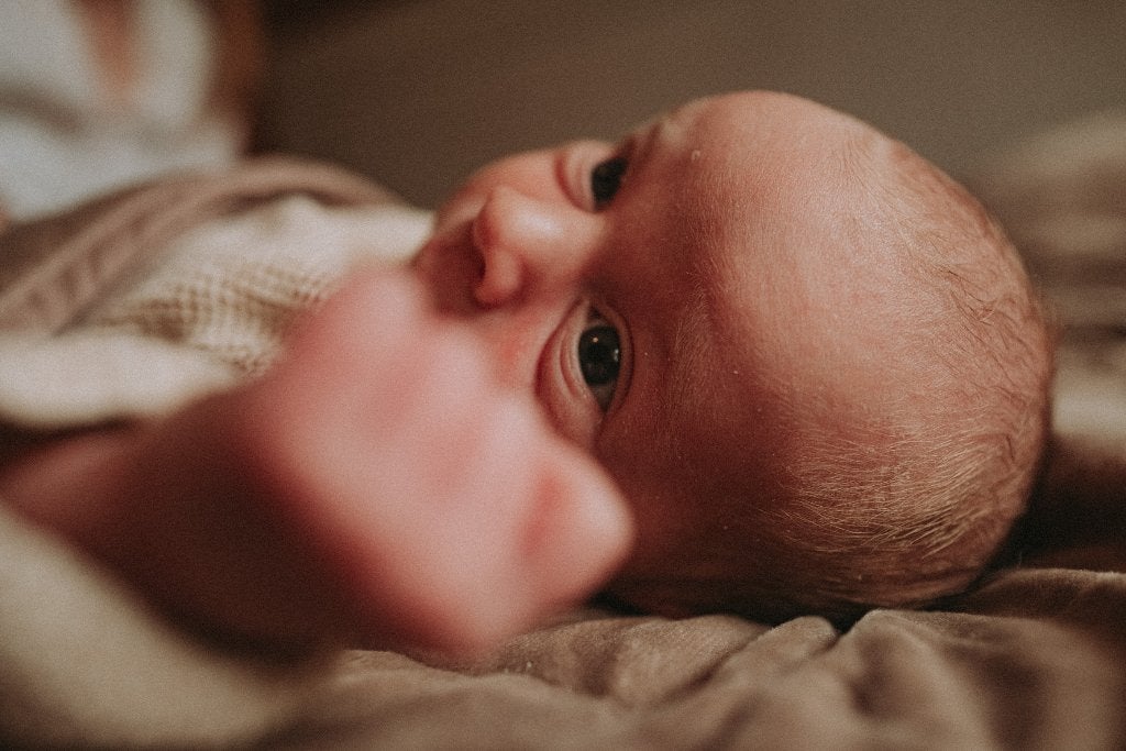 Newborn fotoshoot, Komt aan huis, Fotograaf
