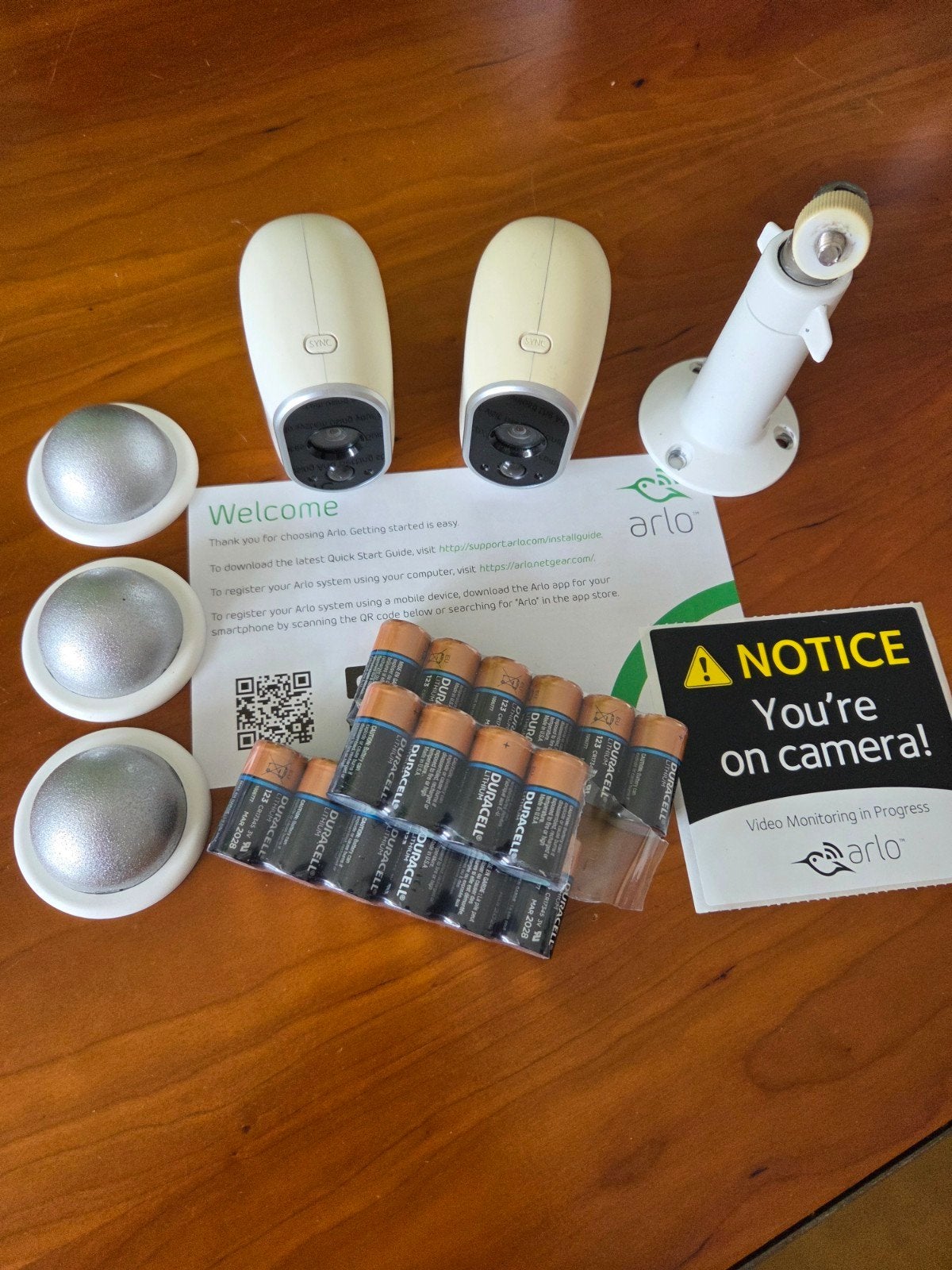 Netgear Arlo VMS3230 HD Beveiligingssysteem met 2 Camera's, Ophalen, Zo goed als nieuw, Buitencamera